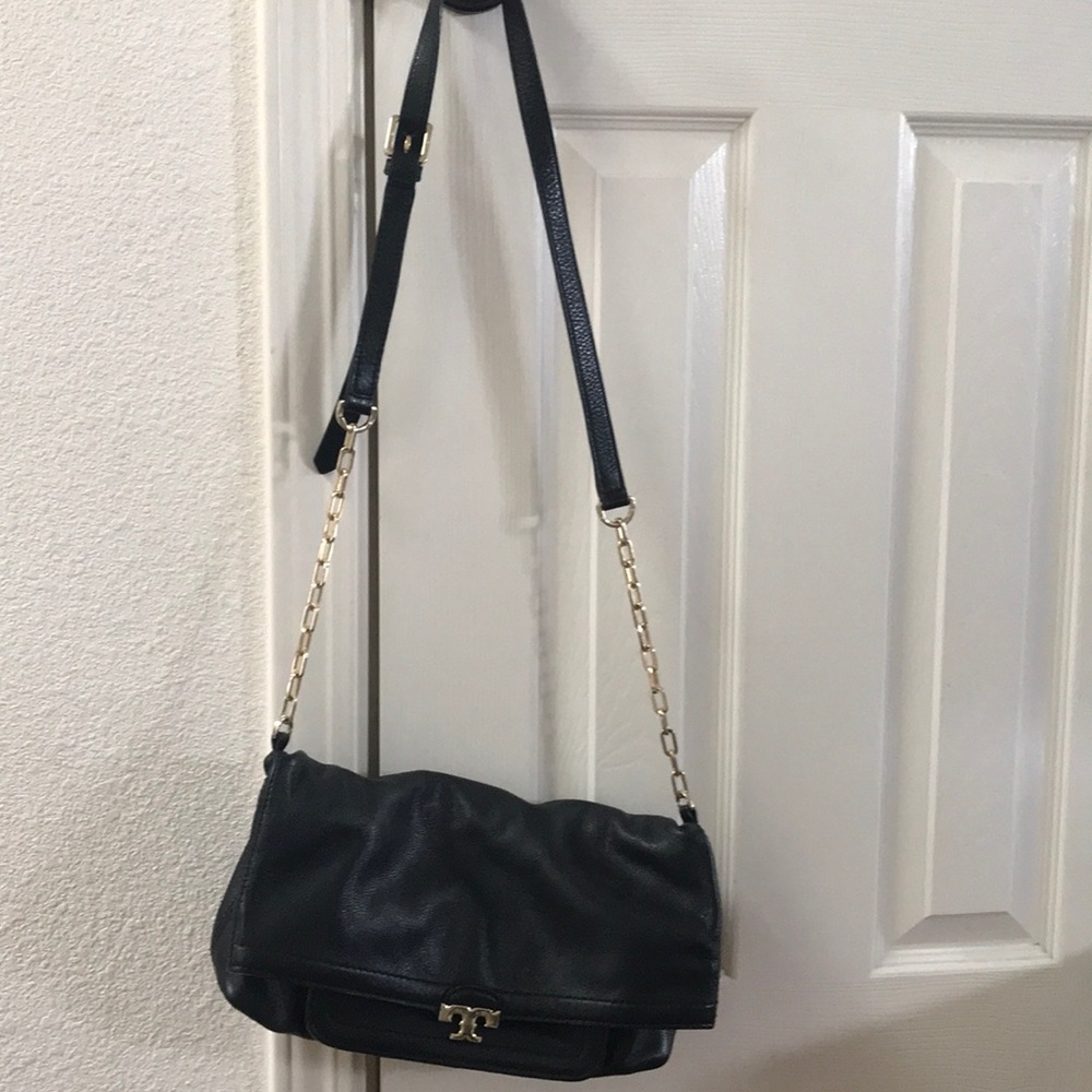 Tory Burch cross over